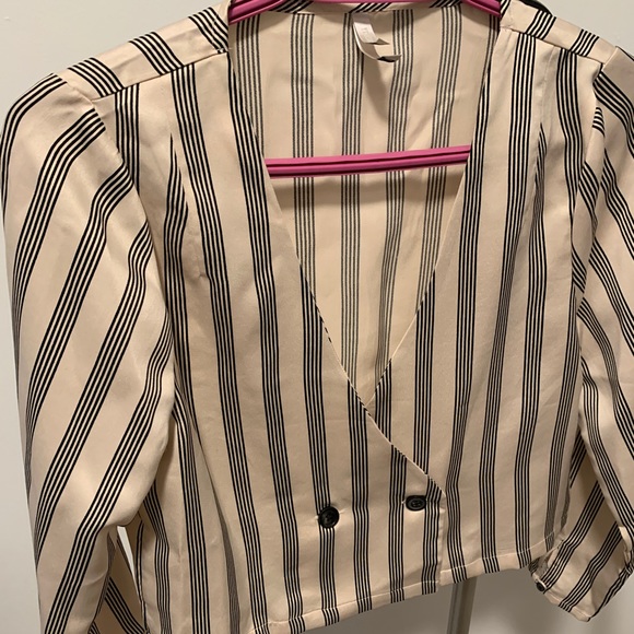 Amuse Society Justine Top - Picture 4 of 8